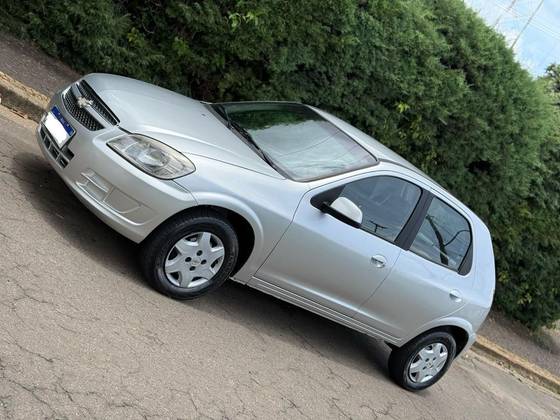 CHEVROLET CELTA 1.0 MPFI LT 8V FLEX 4P MANUAL CHEVROLET CELTA 1.0 MPFI LT 8V FLEX 4P MANUAL